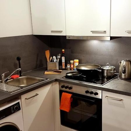Business Apartment Mit Kueche Fuer 1-3 +Netflx+5G Wlan Nahe Der Mhh Im Industrial Design Hanôver Exterior foto